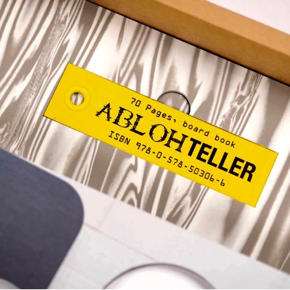 100% AUTHENTIC LIMITED EDITION COLLECTABLE ART OFF-WHITE’S V. ABLOH x L. VUITTON - Picture 4 of 12